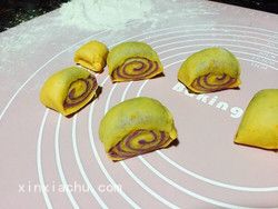 菊花面包的家常做法第14步圖片步驟 m.xalove.com.cn